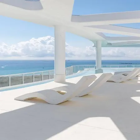 Seaview Luxury With Rooftop Pool アパート *