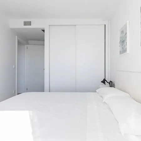 Seaview Luxury With Rooftop Pool Appartamento
