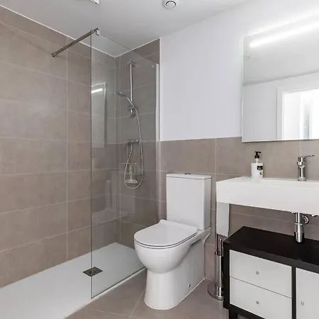 Seaview Luxury With Rooftop Pool Appartamento